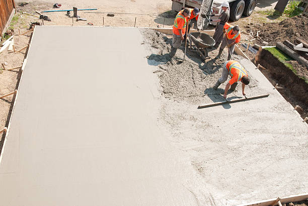 Best Residential Concrete Solutions in Lone Tree, IA